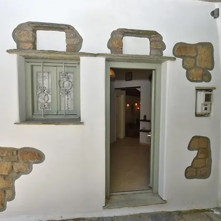 Freedom's House On Volaka Village Tinos