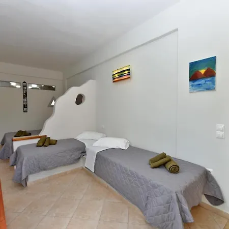 Casa vacanze Freedom's House On Volaka Village Tinos Volax