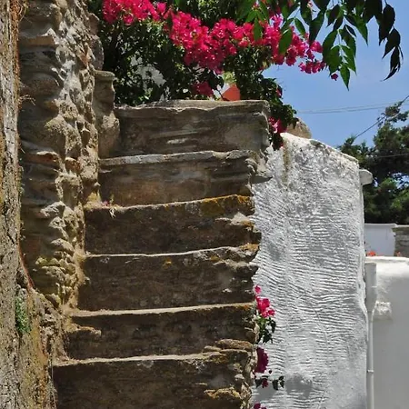 Casa vacanze Freedom's House On Volaka Village Tinos *